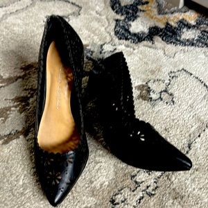 Black Stylish LC Lauren Conrad Heels never worn